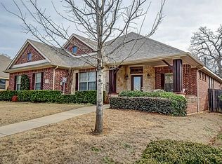 110 Lakehill Ct, Hickory Creek, TX 75065