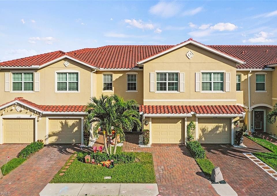 1st image of 2712 Blossom Way