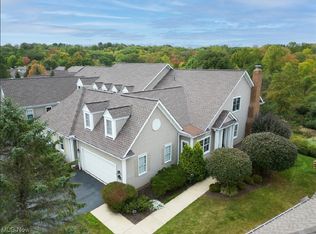16810 Knolls Way, Chagrin Falls, OH 44023