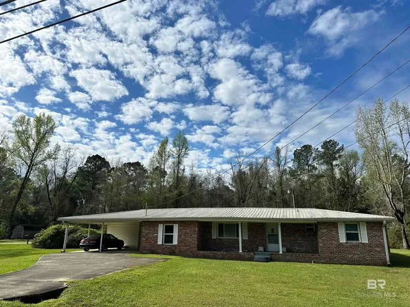 1209 Saint Nicholas Ave, Brewton, AL 36426