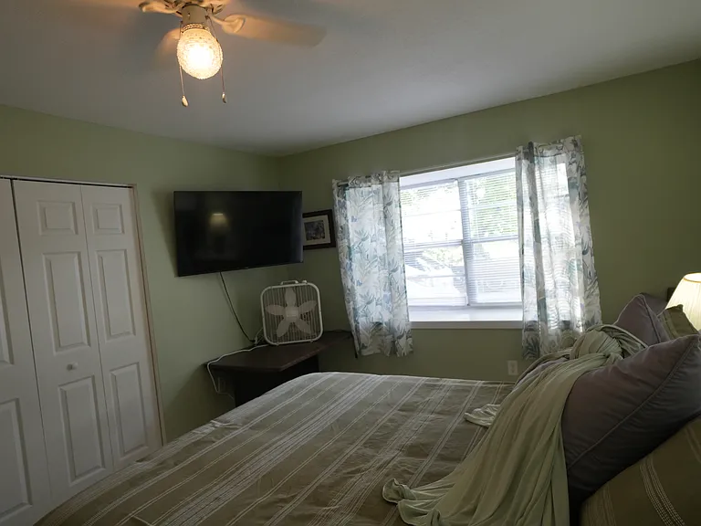 1832 East Dr — Photo 12