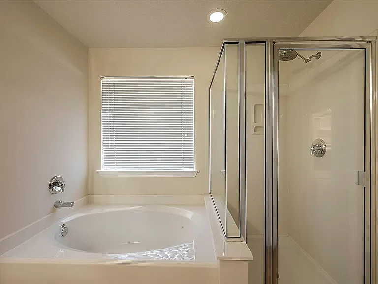 14330 Fairbuff Ln — Photo 24