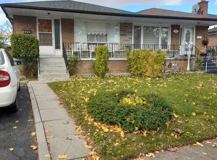 3485 Chipley Cres, Mississauga, ON L4T2E3