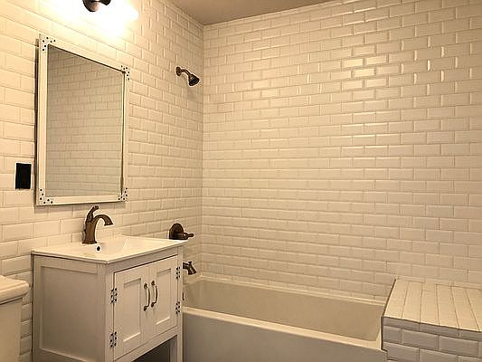4th image of 25 Brooklyn Ave #6