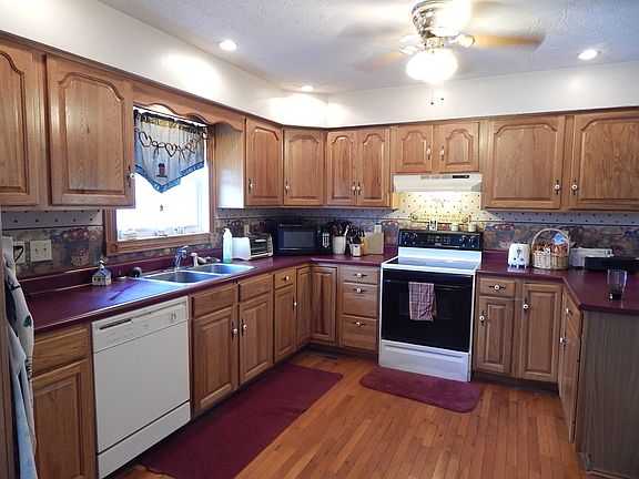 5th image of 123 Serenity Ln
