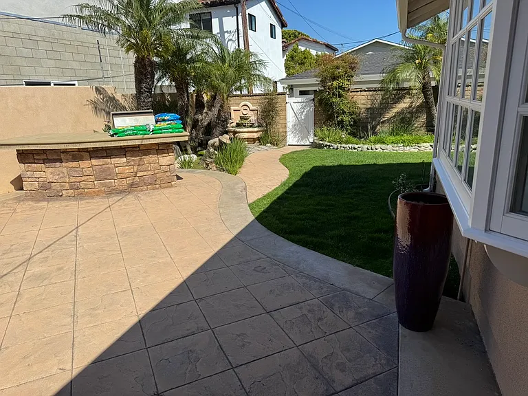416 Aliso Ave — Photo 19