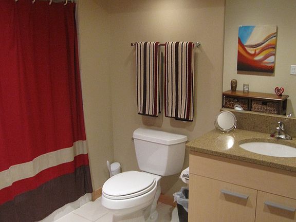 3rd image of 309 W Washington Ave #1281
