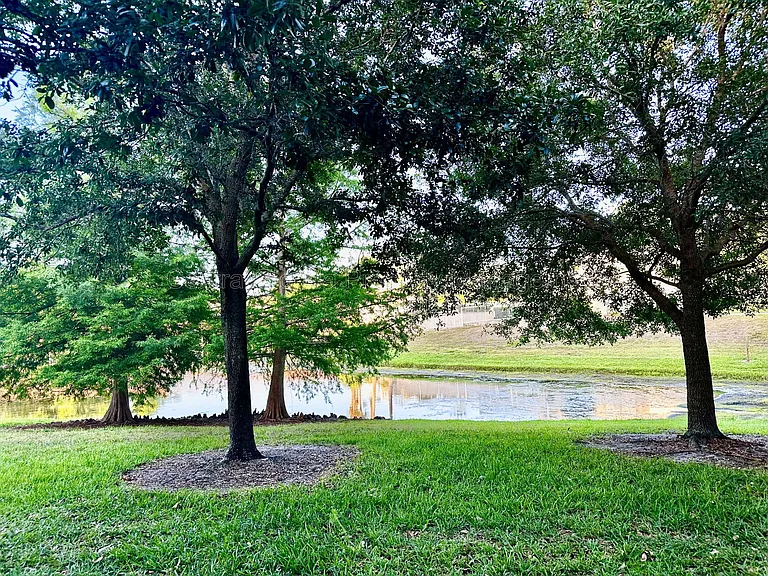 144 Reserve Cir #100 — Photo 14