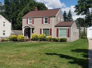 1611 Westview Dr NE, Warren, OH