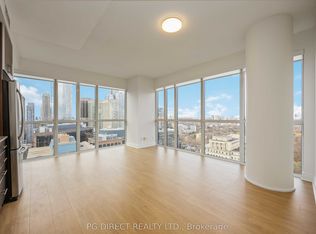 Couture, Toronto, ON M4Y 2J4