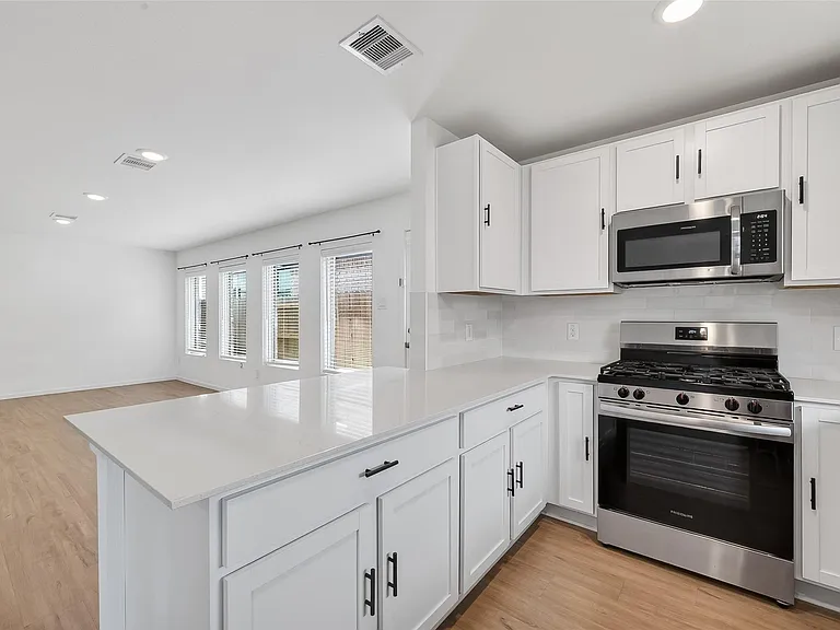 3039 Ash Ray Dr — Photo 16