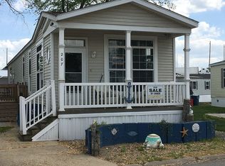 207 Pine Ln, Justice, IL 60458