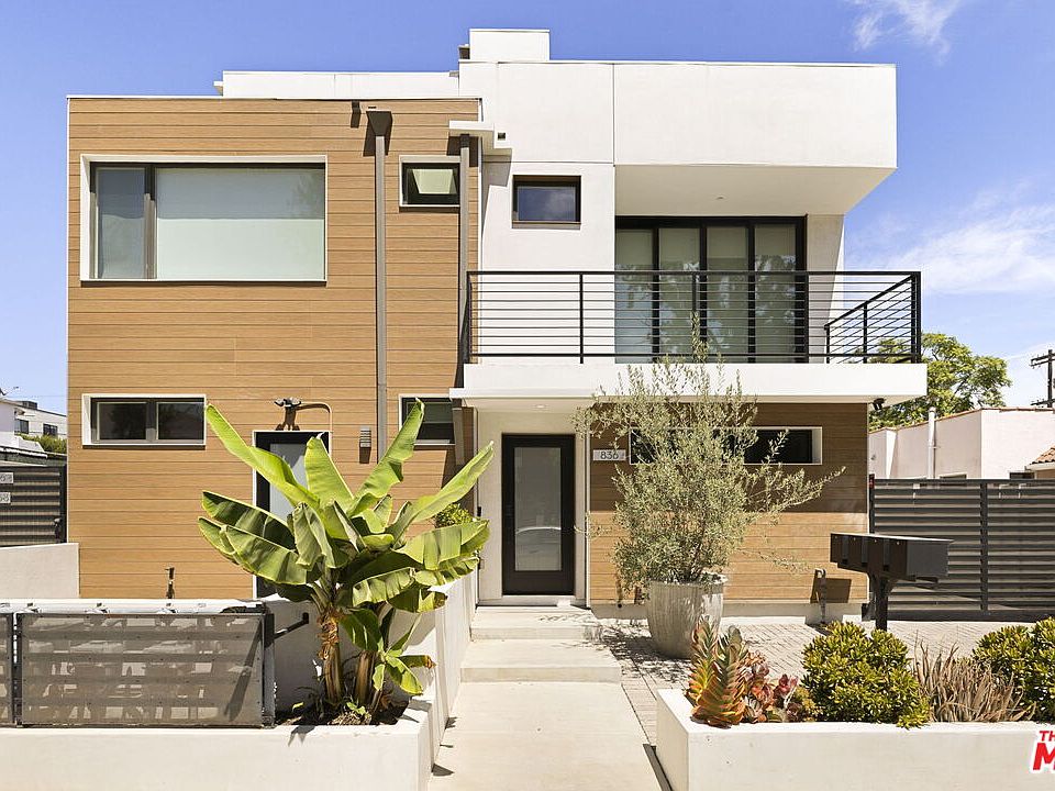 1st image of 836 1/2 N McCadden Pl