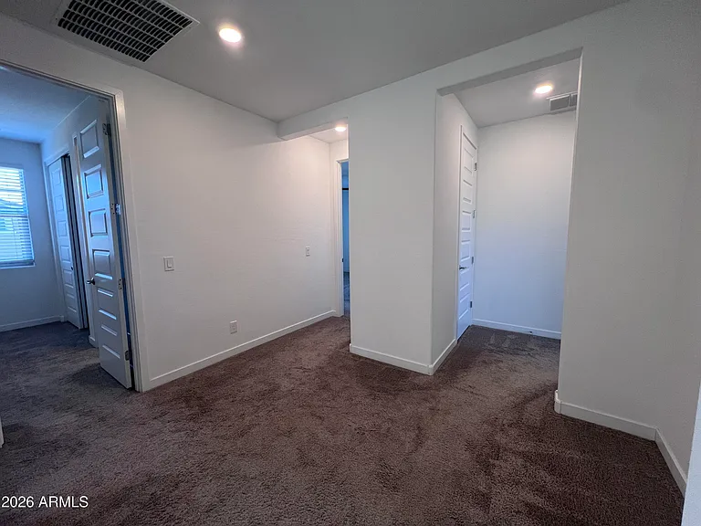 1165 E Thompson Way — Photo 14