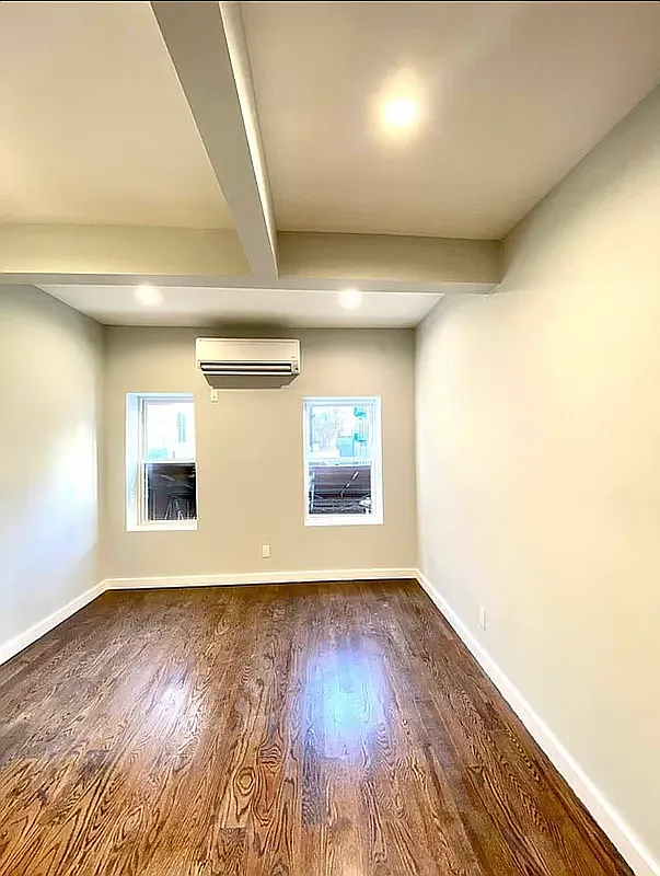 Building Photo - 115 Avenue C #1