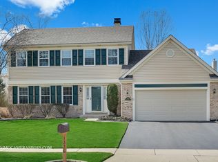 1336 Paddock Pl, Bartlett, IL 60103