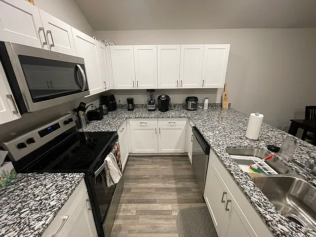 6013 Crest Bridge Ct — Photo 4