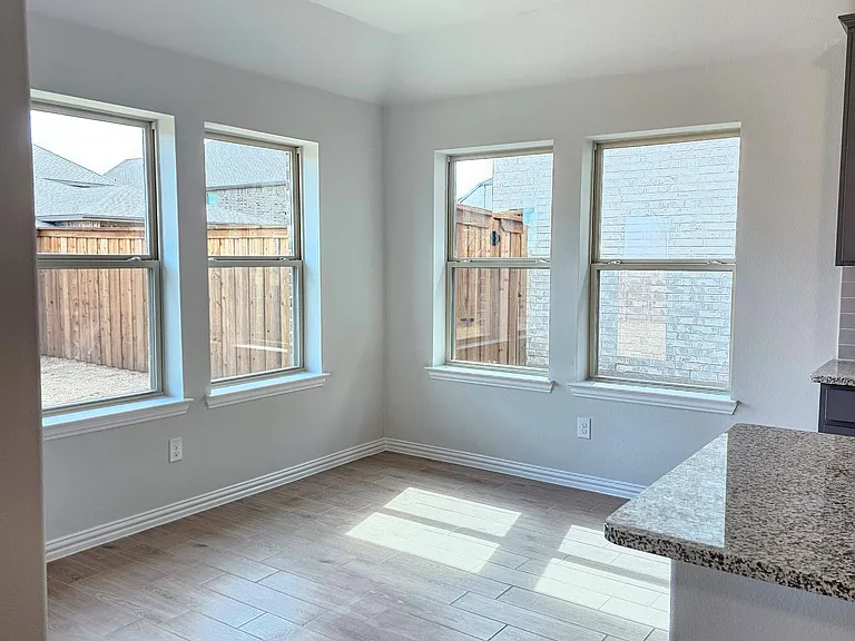 3853 Pearlwood Rd — Photo 8