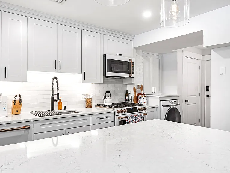 426 Spring St #B103 — Photo 8