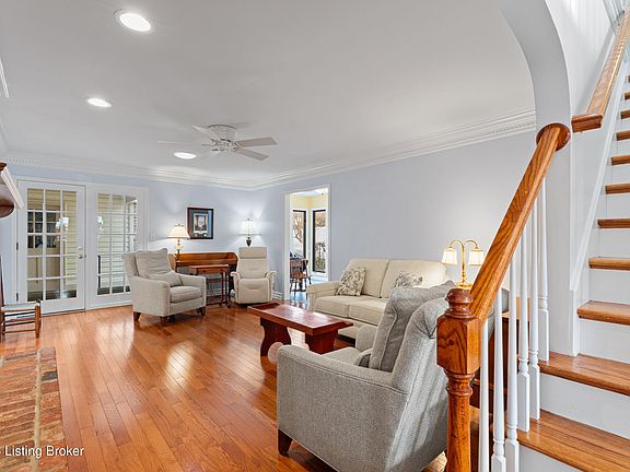 5th image of 11 Autumn Hill Ct
