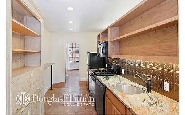 Rented by Douglas Elliman | media 11