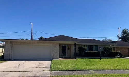 127 Willow Dr Photo 1