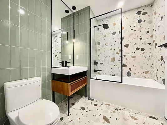 Rented by ERNY LLC | media 5