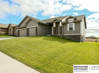 4604 Helwig Ave, Bellevue, NE 68123