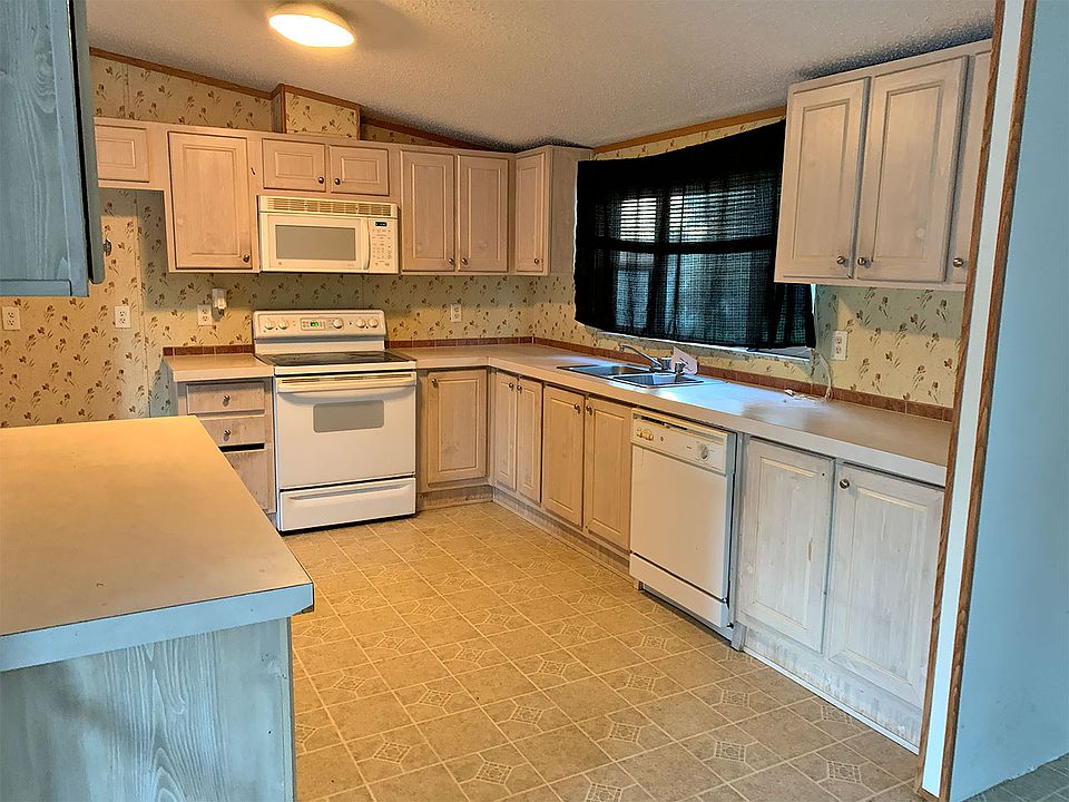 2nd image of 80 Hitch Pond Cir #80HPC