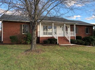 115 Old Brook Rd, Vinton, VA 24179