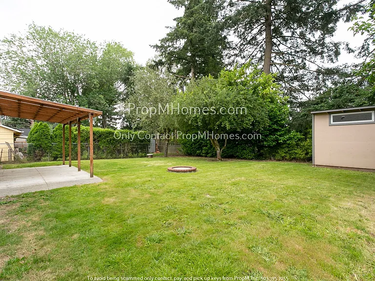 13400 SW Walker Rd — Photo 18
