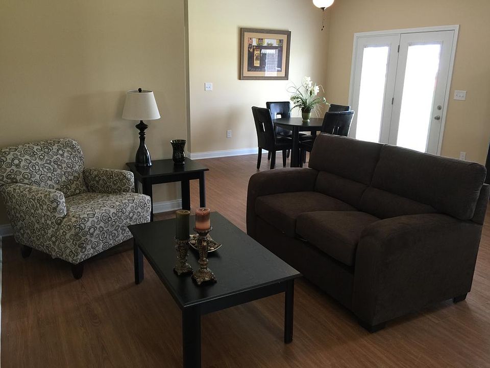 1st image of 103 Winery Ct APT 2
