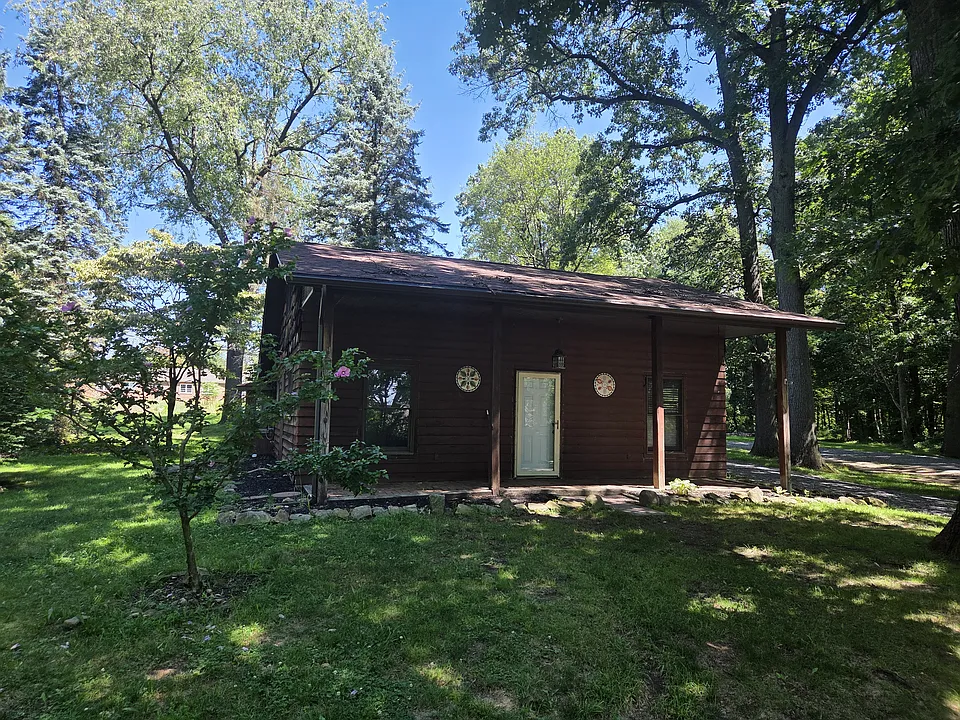 110 Chapel Rd