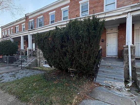 3rd image of 319 N Monastery Ave