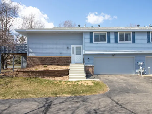 11305 Vessey Cir, Bloomington, MN 55437