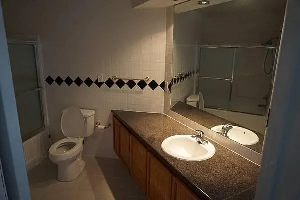 233 W Morningside St — Photo 10
