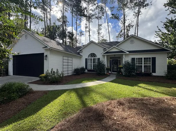 904 Center Ct, Douglas, GA 31533