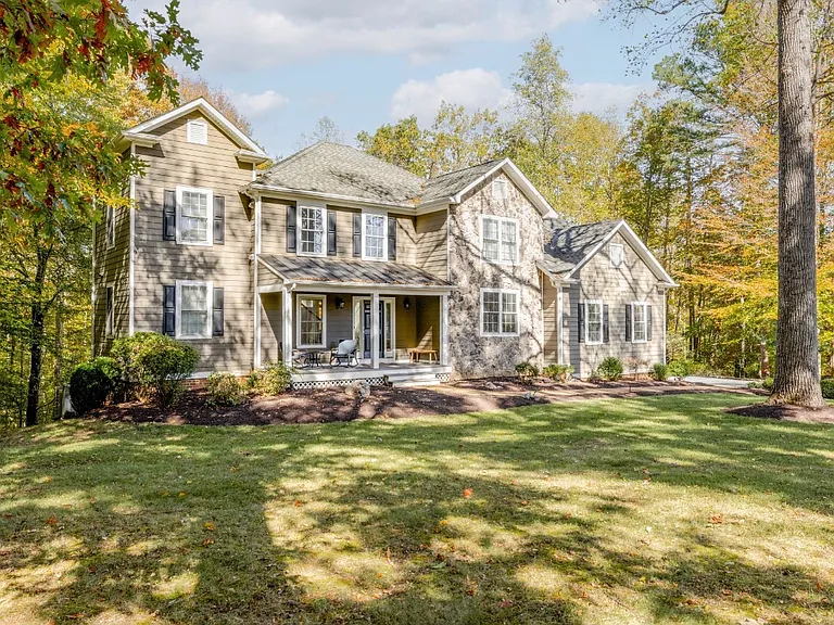 4245 Wood Thrush Ln — Photo 3