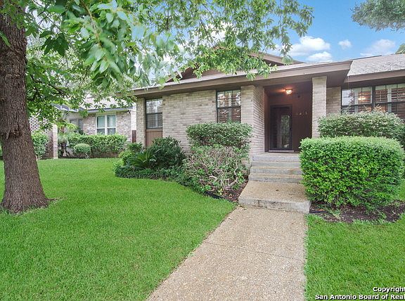 2nd image of 4211 Fig Tree Woods