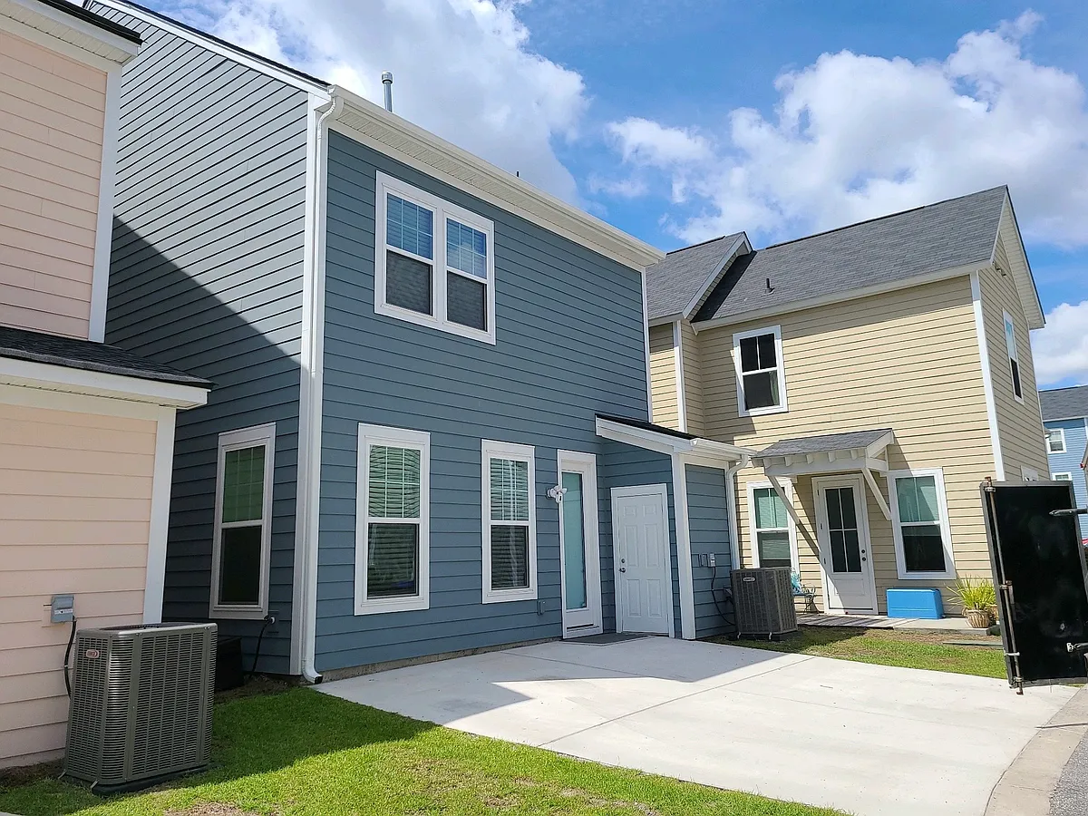 Building Photo - 1652 Indy Dr