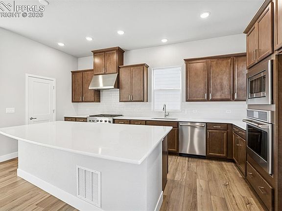 6th image of this home