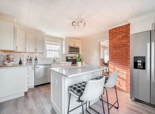 87 Conant St, Danvers, MA 01923