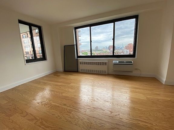 5th image of 470 Lenox Ave APT 11D