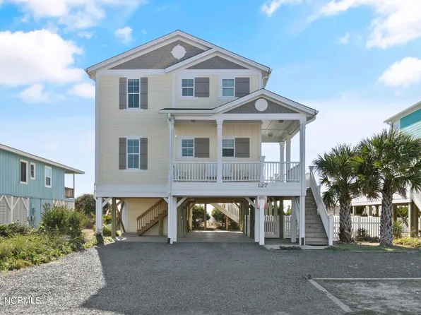 127 Ocean Boulevard W, Holden Beach, NC 28462