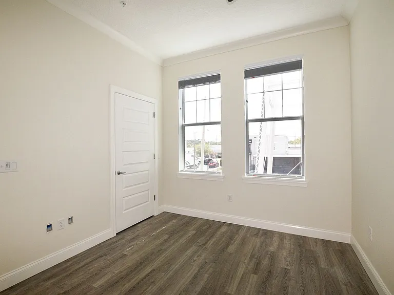 Tremaine Boyd Apts NEW — Photo 12
