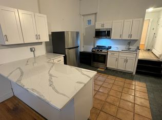 748 S 9th St #1, Philadelphia, PA 19147