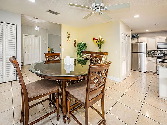 5th image of 447 Foresta Terrace