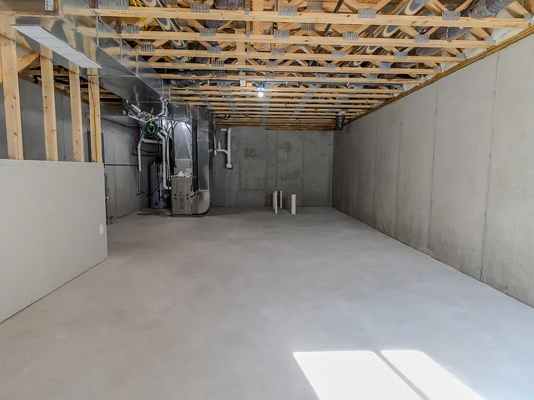Premier Place II — Photo 43