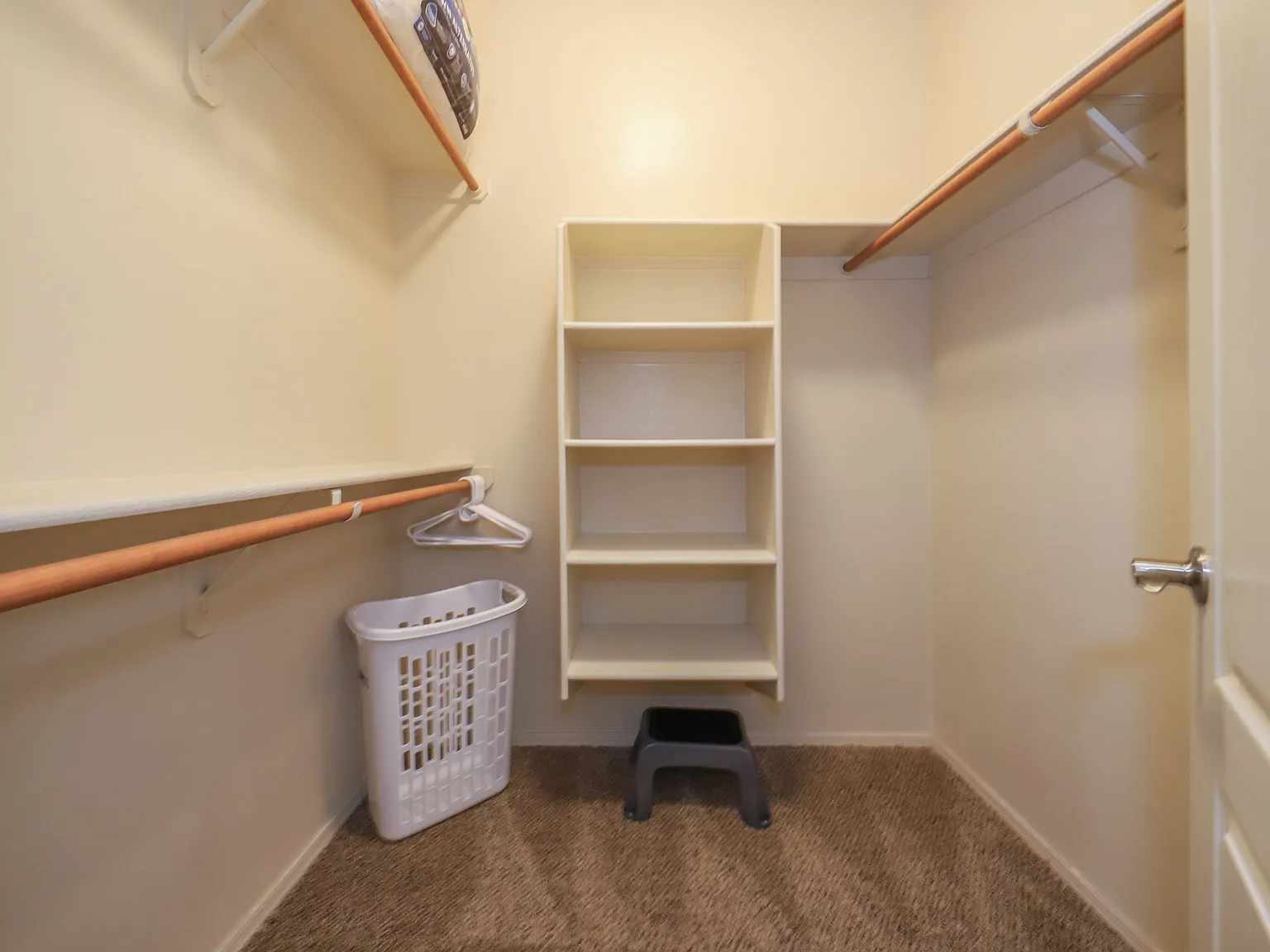 5465 N Bramble Brook Ln — Photo 3