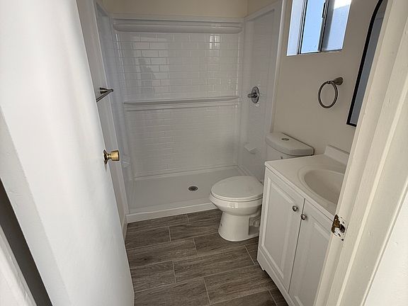 5th image of 6762 Rainier Ct #2